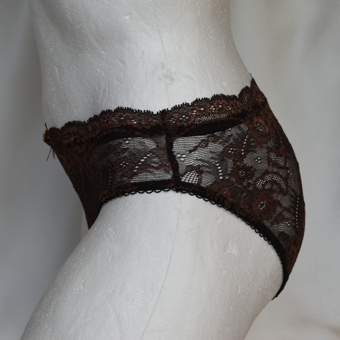 Cueca Castanha - Renda com Franzido